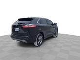 Thumbnail of 2022 Forged Green Metallic Ford Edge