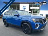 Photo of 2025 Mountain Lake Blue Metallic Volkswagen Atlas