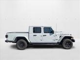 Thumbnail of 2021 Bright White Clearcoat Jeep Gladiator