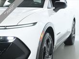 Thumbnail of 2024 Iridescent Pearl Tricoat Chevrolet Equinox EV