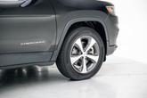 Thumbnail of 2022 Diamond Black Crystal Pearlcoat Jeep Cherokee