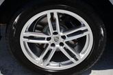 Thumbnail of 2025 Dolomite Silver Metallic Porsche Macan