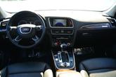 Thumbnail of 2016 Mythos Black Metallic Audi Q5