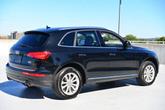 Thumbnail of 2016 Mythos Black Metallic Audi Q5