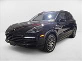 Photo of 2022 Black [Black] Porsche Cayenne