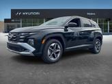 Photo of 2025 Black Hyundai TUCSON