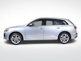 Thumbnail of 2025 Satellite Silver Metallic Audi Q7