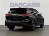 Thumbnail of 2026 Midnight Black Metallic Toyota Highlander