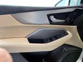 Thumbnail of 2026 Platinum White Pearl Acura MDX
