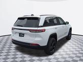 Thumbnail of 2025 Bright White Clearcoat Jeep Grand Cherokee