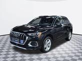 Photo of 2021 Mythos Black Metallic Audi Q3