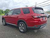 Thumbnail of 2025 Radiant Red Metallic II Honda Pilot