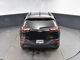 Thumbnail of 2016 Brilliant Black Crystal Pearlcoat Jeep Cherokee