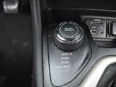 Thumbnail of 2016 Brilliant Black Crystal Pearlcoat Jeep Cherokee
