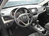 Thumbnail of 2016 Brilliant Black Crystal Pearlcoat Jeep Cherokee