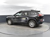 Thumbnail of 2016 Brilliant Black Crystal Pearlcoat Jeep Cherokee