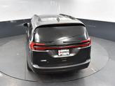 Thumbnail of 2022 Granite Crystal Metallic Clearcoat Chrysler Pacifica