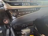 Thumbnail of 2020 Eminent White Pearl Lexus ES 350