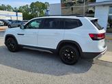 Thumbnail of 2025 Pure White Volkswagen Atlas