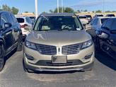 Thumbnail of 2017 Palladium White Gold Metallic Lincoln MKC