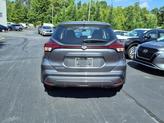 Thumbnail of 2024 Gun Metallic Nissan Kicks