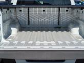 Thumbnail of 2015 Summit White Chevrolet Colorado