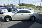 Thumbnail of 2007 Off White Chrysler 300C
