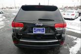 Thumbnail of 2017 Diamond Black Crystal Pearlcoat Jeep Grand Cherokee