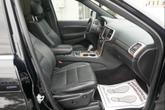 Thumbnail of 2017 Diamond Black Crystal Pearlcoat Jeep Grand Cherokee