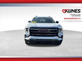 Thumbnail of 2026 Summit White GMC Terrain