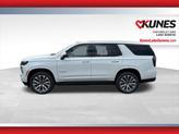 Thumbnail of 2025 Iridescent Pearl Tricoat Chevrolet Tahoe