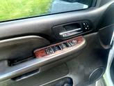 Thumbnail of 2009 White GMC Yukon
