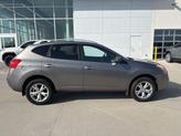 Thumbnail of 2009 Platinum Graphite Metallic Nissan Rogue