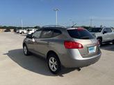 Thumbnail of 2009 Platinum Graphite Metallic Nissan Rogue