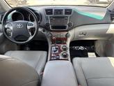 Thumbnail of 2013 Magnetic Gray Toyota Highlander