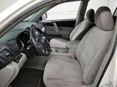 Thumbnail of 2013 Blizzard Pearl Toyota Highlander