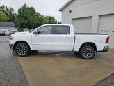 Thumbnail of 2025 Ivory White Tri-Coat Pearlcoat RAM 1500