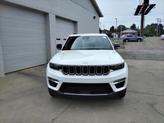 Thumbnail of 2024 Bright White Clearcoat Jeep Grand Cherokee