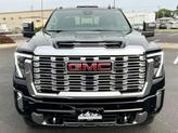 Thumbnail of 2024 Onyx Black GMC Sierra 2500