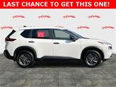 Thumbnail of 2023 White Nissan Rogue