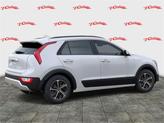 Thumbnail of 2025 White Kia Niro