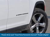 Thumbnail of 2021 Bright White Clearcoat Jeep Grand Cherokee L