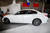 Thumbnail of 2019 Alpine White BMW 330
