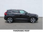 Thumbnail of 2025 ONYX BLACK Volvo XC40