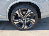 Thumbnail of 2025 Vapour Grey Metallic Volvo XC90