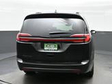 Thumbnail of 2025 Diamond Black Crystal Pearlcoat Chrysler Pacifica