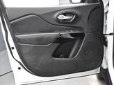 Thumbnail of 2021 Bright White Clearcoat Jeep Cherokee