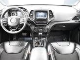 Thumbnail of 2021 Bright White Clearcoat Jeep Cherokee