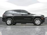 Thumbnail of 2025 Diamond Black Crystal Pearlcoat Jeep Grand Cherokee