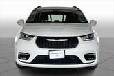 Thumbnail of 2022 Bright White Clearcoat Chrysler Pacifica